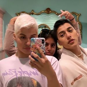 Meet your Posher, Jazell